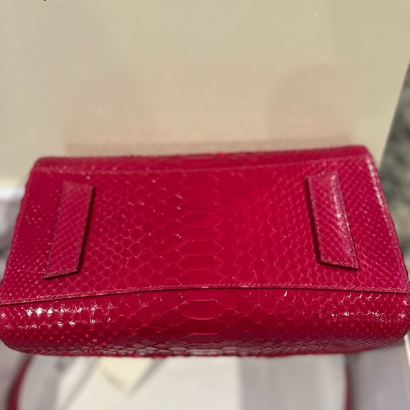 NWOT Rare Givenchy Antigona Python Bag - Picture 6 of 9
